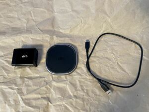 au+1 collection Anker PowerWave 15 Pad qi ワイヤレス充電器
