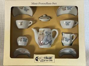 シュタイフ Mini-Porzellian-set 貴重品