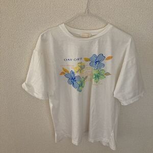 DA Y OFF半袖Tシャツ