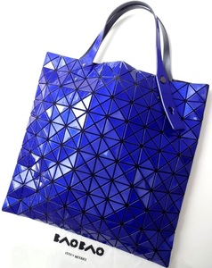 ISSEY MIYAKE BAOBAO BAG イッセイミヤケ バオバオ 折り紙 ハンドバッグ ショルダーバッグ トートバッグ LUCENT ルーセント ロイヤルブルー