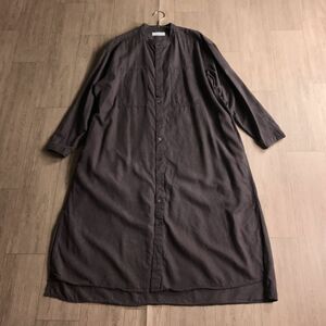 100円スタート♪ simplicite シンプリシテェ　バンドカラー　ワンピース　横幅ゆったり　体型カバー