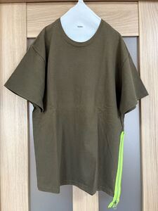 MR GENTLEMAN SIDE ZIP BIG TEE KHAKI S