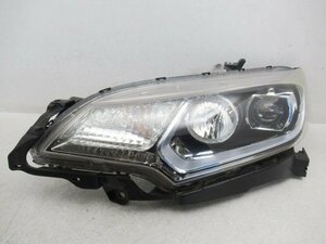 【即決有】 ホンダ フィット ハイブリッド GP5 前期 純正 左 ヘッドライト LED ステー付き STANLEY W1948 (n093000)