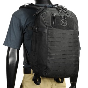 BERETTA タクティカルバックパック MOLLE レーザーカット 容量29L [ ブラック ] ピエトロ ベレッタ