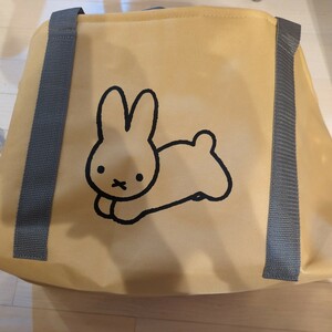 Miffy　ミッフィー★巾着型　保冷バッグ　エコバッグ　レジカゴバッグ　ベージュ