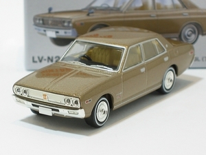 日産 セドリック 2000GL 71年式（茶）LV-N205a【トミーテック社1/64ミニカー】