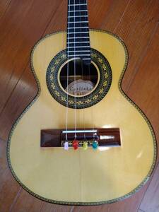 2006年製　Carlinhos Luthier No4 スペシャル　美品。