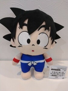 ドラゴンボール　でっかいぬいぐるみ　孫悟空　新品タグ付き