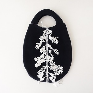 //【美品】2023-24AW/定価2.7万ミナペルホネン mina perhonen *forest parade egg bag エッグバッグ*かばん(ba87-2402-91)【80C42】