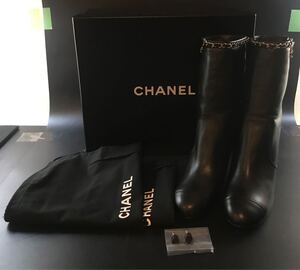 CHANEL シャネル　ココマークチェーン装飾　レザーショートブーツ　ブラック　35 1/2C MAED IN ITALY 1-3