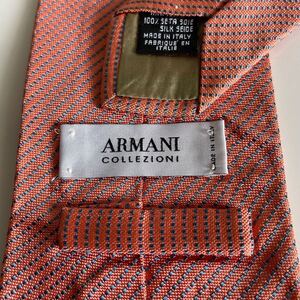 ARMANI COLLEZIONI（アルマーニコレツォーニ）オレンジ水色点々ネクタイ