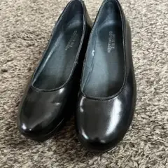 SHOE BIZ エナメルパンプス23.5cm