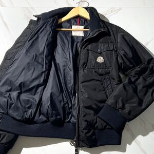 極美品/Lサイズ●MONCLER モンクレール【ロゴワッペン MA-1】ダウンジャケット ボンバージャケット ブルゾン アニメタグ 黒 ブラック