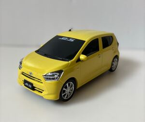 プルバックカー ダイハツ ミラ イース イエロー系 黄色 DAIHATSU Mira e:S ミニカー ミライース