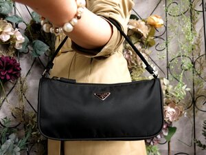 ●超美品●新品同様●PRADA プラダ●三角ロゴプレート●ポコノ ナイロン●ミニ ハンド バッグ アクセサリー ポーチ●黒●SV金具●Js53438