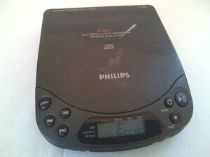 PHILIPS フィリップス 　 ポータブルCDプレーヤー　AZ 6844　★通電！ジャンク