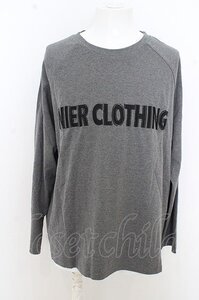 【SALE】NieR Clothing カットソー.LOGO刺繍 GRAY CUTSEW /グレー/ O-23-08-09-003-Ni-to-IG-ZT422