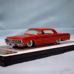 1/64　シボレー　インパラ　ローライダー 1964　車高上下　トランク開閉