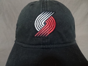  激レア USA購入【adidas】製 NBA バスケ ポートランド トレイルブレイザーズ【Portland TrailBlazers】ロゴ刺繍入り キャップ 中古良品