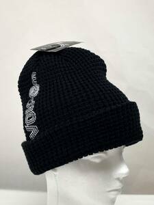 VOLCOM ボルコム D5832401BLK① ビーニー Beanie 暖かい ワッフルニットの帽子 刺繍のパッチ ブラック 黒色 ヴォルコム 新品 即決 送料無料