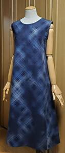 紺色～藍色　ぼかし　ななめチェック　変わり織り　着物リメイク　浴衣　反物　チュニック　ワンピース　綿100%　ハンドメイド　コットン