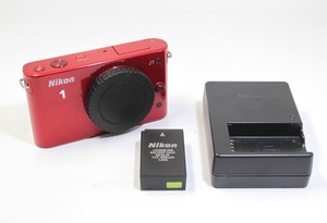 良品　ニコン　　Nikon1 J1 レッドボディ