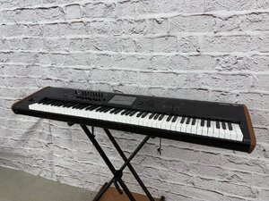 □t526　中古★KORG 　コルグ　KRONOS2-88　シンセサイザー　キーボード　ハードケース付き