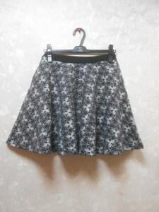 919　アナスイ ミニ ANNA SUI Mini♪　おとな可愛いスカート　レディース♪　美品