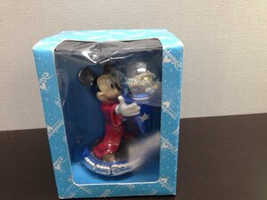 ◇ディズニー 香港ディズニー ミッキーマウス スノーグローブ フィギュア ソーサラーミッキー 魔法使いの弟子 4X53 【80】