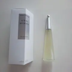 ISSEY MIYAKE L