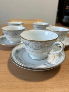 ノリタケ カップ ソーサー Noritake 洋食器 ティーカップ 金彩　NIPPON TOKI KAISHA 日本陶器会社　2600 NOBEL