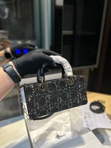 Dior　ディオール　D-JOY bag 　ハンドバッグ　ショルダーバッグ　レディース　肩掛け　ブラック　1000円～