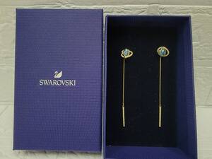 9485■スワロフスキー　ロングピアス　SWAROVSKI　水色石　ゴールドカラー　レディースアクセサリー　ブランド