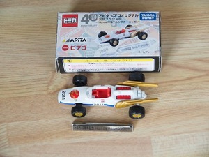 トミカ　アピタピアゴオリジナル　元旦スペシャル限定品　トミカ40周年記念　Honda F1 レーシングカー ネームプレート付