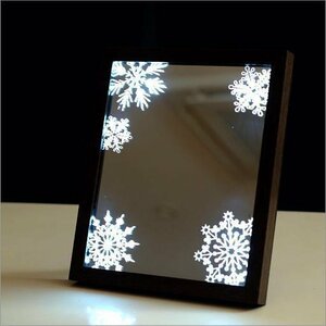 鏡 ミラー 卓上 壁掛け クリスマス 壁飾り 雪の結晶 LEDフレーム スノー電池付 送料無料(一部地域除く) hal0970