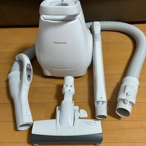 Panasonic 紙パック式掃除機　MC-PJ220G-W パナソニック　コンセント式　家庭用掃除機　1円スタート