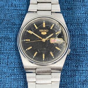 SEIKO 5 自動巻き メンズ腕時計 7S26-3130 黒文字盤 稼動品 風防割れあり