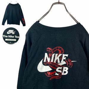 グッドデザイン古着NIKE蛇スネーク×スウッシュビッグプリントブラックロンT