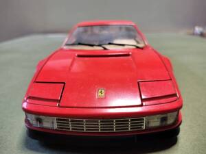 Bburago ブラーゴ FERRARI フェラーリ テスタロッサ 赤 レッド 1/18