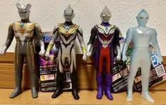 ウルトラマンソフビ4体まとめ売り　トリガートゥルース、イーヴィルトリガーなど