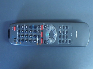 中古 東芝 TOSHIBA TV VHS Gコード リモコン 型番: RM-F2 管理No.10651