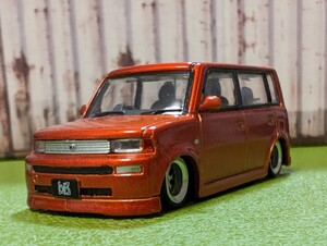 1/64 トミカサイズ　トヨタ　bＢ改深リム、ローダウン、他にも色々出品中!