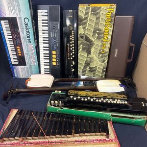 ◆中古 楽器 7点まとめ売り 木琴 Nardan HARP 大正琴 NEW HARP CASIO 電子キーボード MT-220 YAMAHA PS-3 三味線 ジャンク 210-29