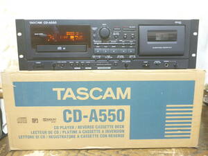 TASCAM　　CD-A550 業務用CDプレーヤー　カセットレコーダー　タスカム