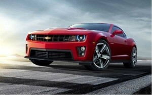 シボレー カマロ ZL1 2012年 絵画風 壁紙ポスター ワ特大イド版921×576mm（はがせるシール式）002W1