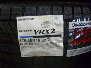 【送料無料】冬タイヤ 2023年製 BRIDESTONE VRX2 175/60R16 4本セット税込￥77,800-