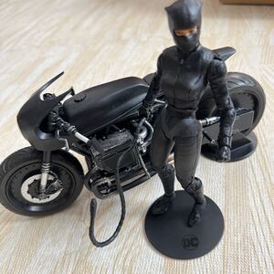 お得！DCマルチバース バットサイクル& キャットウーマン　映画　THE BAT MAN マクファーレントイズ　DC アメコミ フィギュア