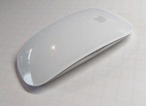 Apple Magic Mouse　A1657 動作良好　