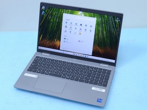 Latitude 5521 11世代 Core i7 16GB SSD512GB ゲーミングPC 10キー Office Win11 15インチ DELL ノートパソコン 管理C07