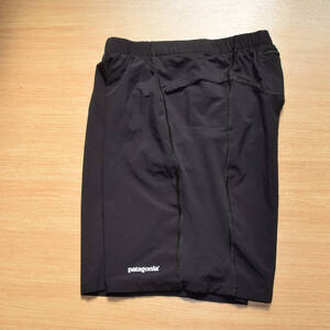 メンズXS パタゴニア 13ss/NINE TRAILS SHORTS/ショートパンツ/57608SP13/M/ポリエステル/ストレッチ ブラック　ランニング トレラン 